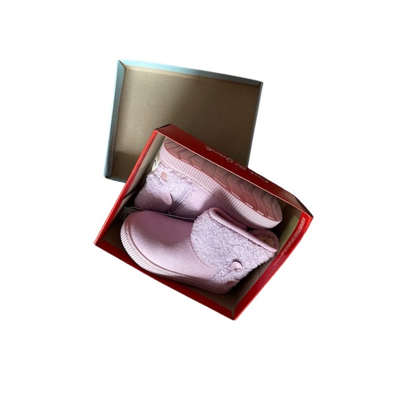 Brand new in box Cat & Jack Toddler/Girls Winter Sherpa Boots - Picture 2 of 8